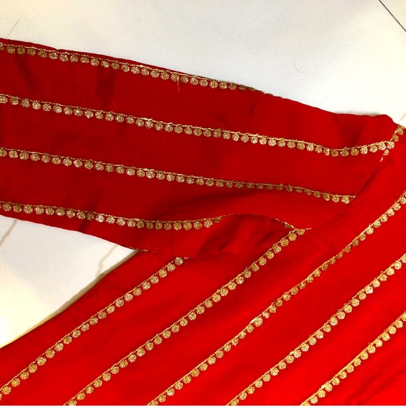 Readymade kurti with trousers - Picture 3 of 5